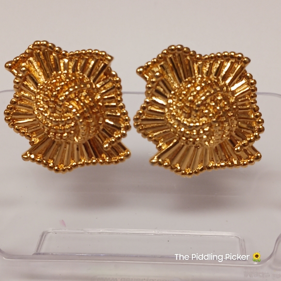 Vintage Avon pierced earrings love knot - Picture 4 of 7